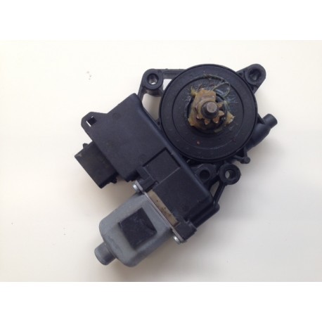 Moteur de vitre AVG Magentis